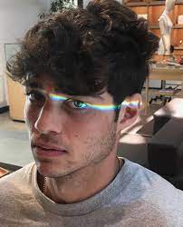 Literally Just 16 Really Hot Photos Of Noah Centineo Aka Peter Kavinsky Guys Noah Boys