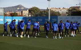 Foot, c1 coupe du roi. Le Groupe Du Barca Convoque Pour La Supercoupe D Espagne