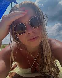 Stephanie Sullivan (@stephsullii) • Fotos y videos de Instagram