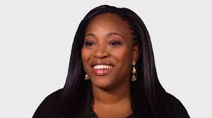 Nina Renner's Instagram, Twitter & Facebook