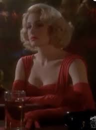 Lola Cain's Instagram, Twitter & Facebook