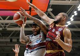 Pallacanestro olimpia milano, commonly known as olimpia milano or as ax armani exchange olimpia milan after its title sponsor, is an lba italian professional basketball team, based in milan, italy. Olimpia Milano Vs Venezia 22 Novembre 2020 Data Orario E Diretta Tv