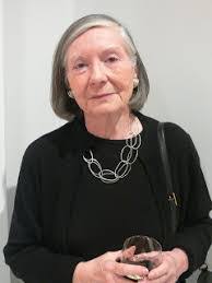 Maureen Howard's Instagram, Twitter & Facebook