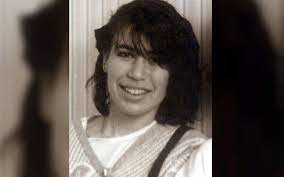 Check spelling or type a new query. Qui A Tue Virginie Raymond La Fille Aux Yeux Bleus Comme Les Lacs Le Parisien