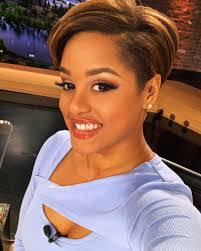 Brandi Cummings's Instagram, Twitter & Facebook