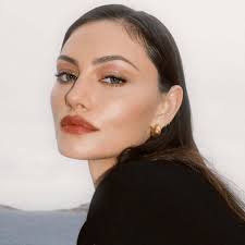 6 Beauty Experts On Skin, Makeup and Body Prep For Big Events