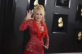 Dolly parton official source for latest news, tour schedule info and history including business, career, family, movies, music and more. Vaccine Vaccine Dolly Sings Jolene Rewrite Before Shot