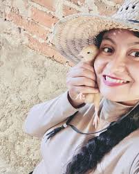 ⚡️Cuando no sabes posar, se nota. Y cuando intentas hacerlo, se nota más.  El lugar: 10/10 ✨ #arandas