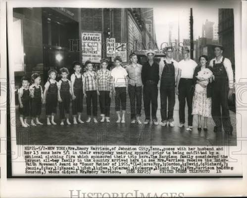 1955 Mr & Mrs Emory Harrison & 12 sons from Johnson City,Tenn – Historic  Images
