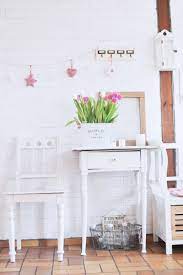 Dunkle mobel weiss streichen youtube caseconrad com. Diy Alte Dunkle Mobel Mit Weisser Farbe Neu Streichen Bonny Und Kleid