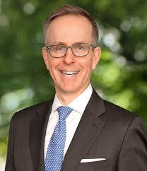 Bradley Phipps's Instagram, Twitter & Facebook