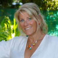 100+ "Jennifer Clair" profiles