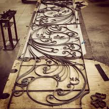 Koksal Ferforje 0533 334 67 82 Merdiven Korkuluklari Villa Kapisi Modelleri Garaj Kapilari In 2020 Iron Art Metal Door Architecture Drawing