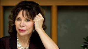 Es führte monatelang die bestellerliste an und wurde zum erfolgreichsten buch des jahres 1985 gewählt. Das Geisterhaus Von Isabel Allende Kurier At