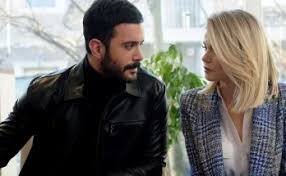 Nerede ve ne zaman doğmuştur? Kuzgun Burcu Biricik Kiyafetleri Dizi Kiyafetleri Ve Modasi