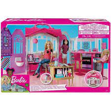 Unlatch & unfold to reveal a cute kitchenette, adorable bedroom & en suite bathroom. Barbie Glam Getaway House