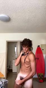 Surfer dude showing dick to girlfriend - ThisVid.com