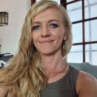 30+ "Sandra Swart" profiles