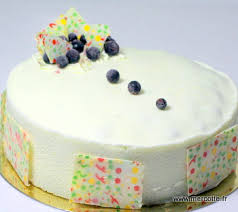 Entremets Cassis Passion Nouvel Assemblage Sur Des Bases Classiques La Cuisine De Mercotte Macarons Verrines Et Chocolat