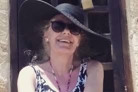 Fundraiser by Charelle Underwood : A Celebration of Life for Everyone's  Mum, Carole