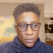 We're proud to welcome Emma Hernan—self-made multi-millionaire, luxury real  estate expert at The Oppenheim Group, entrepreneur, angel investor, and CEO  of Emma Leigh & Co and Coast to Coast Kitchen—as a featured