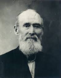 Thomas Clowdus's Instagram, Twitter & Facebook