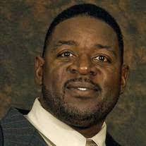 Lennell Davis's Instagram, Twitter & Facebook