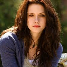 Bella Cullen (@VampsBella)