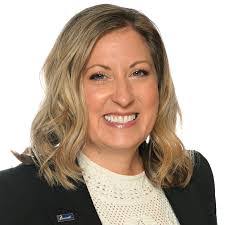 Heather Posner's Instagram, Twitter & Facebook