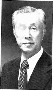 Listings: ---North Central, ReM.ding Studio6s Self Produced  StudicrIVIonitï3r- -- User Forum IVItaurice White ,.„ hicago Jun