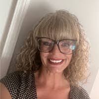 Erica Redfern's Instagram, Twitter & Facebook