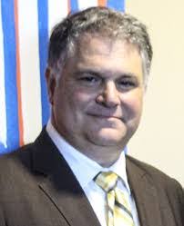 Stuart Steckler's Instagram, Twitter & Facebook