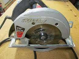 There is a lever or push button by the hinge (where the saw pivots).just push down on the top of the saw and release latch. How Do I Unlock The Safety On A Brand New Einhell Bt Ms 210 Fixya