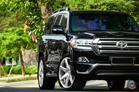 Wald Toyota Land Cruiser Sports Line Black Bison Edition цена Black Toyota Land Cruiser Offers Plenty Of Luxury And Features Carid Com Gallery V 2020 G Avtomobili