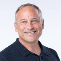 Carrie Hardison's Instagram, Twitter & Facebook