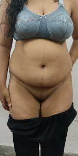 punjabi bhabi on X: Hot and sexy curves.who like it  t.cosTiuQAnVT9  X