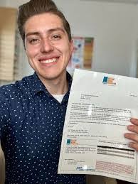 Doug Willmott's Instagram, Twitter & Facebook