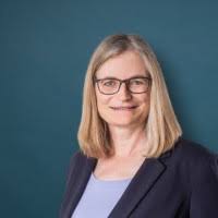 300+ perfiles de «Klemmer»