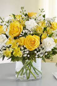 Yellow White Delight Bouquet White Carnation Bouquet White Carnation Bouquet Wedding Beautiful Flowers Images