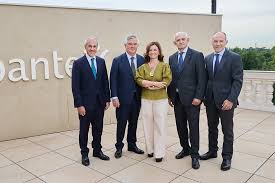 Strokies Kiarra Kai - Dive into Her Wildest Nudu Sex HD