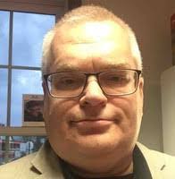 Todd Holm's Instagram, Twitter & Facebook