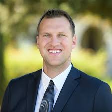 Greta Neal's Instagram, Twitter & Facebook