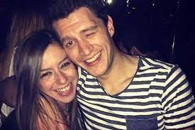 En iyi film ve dizileri. Uraz Kaygilaroglu Basardi Simdi Eski Esi Melis Isiten Izinden Gidiyor