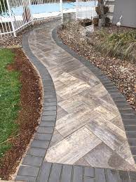 36 Garden Paving Designs To Make The Best Out Of Your Outdoor Space In 2021 Pathway Landscaping Pavers Backyard Small Backyard Landscaping