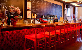 Urban Journey Best Bars For Dates In Singapore Cool Bars Singapore Bar Bar