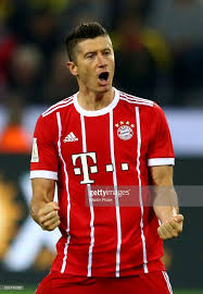 Daha önce 6 kez süper kupa finalini kaybeden bayern münih, üst üste 2. Borussia Dortmund V Bayern Muenchen Dfl Supercup 2017 Photos And Premium High Res Pictures Robert Lewandowski Borussia Dortmund Lewandowski
