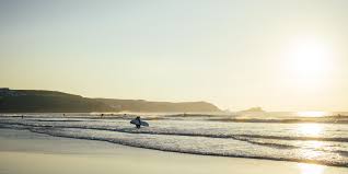 Booking enquiries call 07767 162 114. Surf Hire Quiksilver Surf School Newquay Quiksilver Surf School Newquay