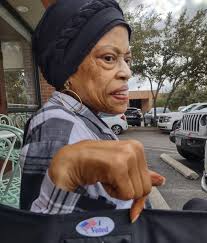 West Communications Sunrise and Sunset Chats: Remembering the Light in the  Life of Doris Helene White Soares (1957