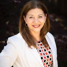 I'm excited to share that I'm stepping into the role of Chief Program and  Policy Officer at the Illinois Public Health Institute (IPHI).