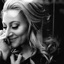 Look this artist up at: Sarah Dawn Finer Tickets Tour Dates Concerts 2022 2021 Songkick